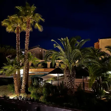 Apartman L Arbanais Hyères